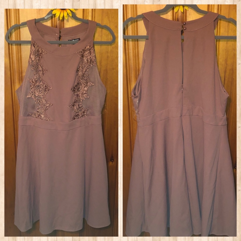 Brown dress